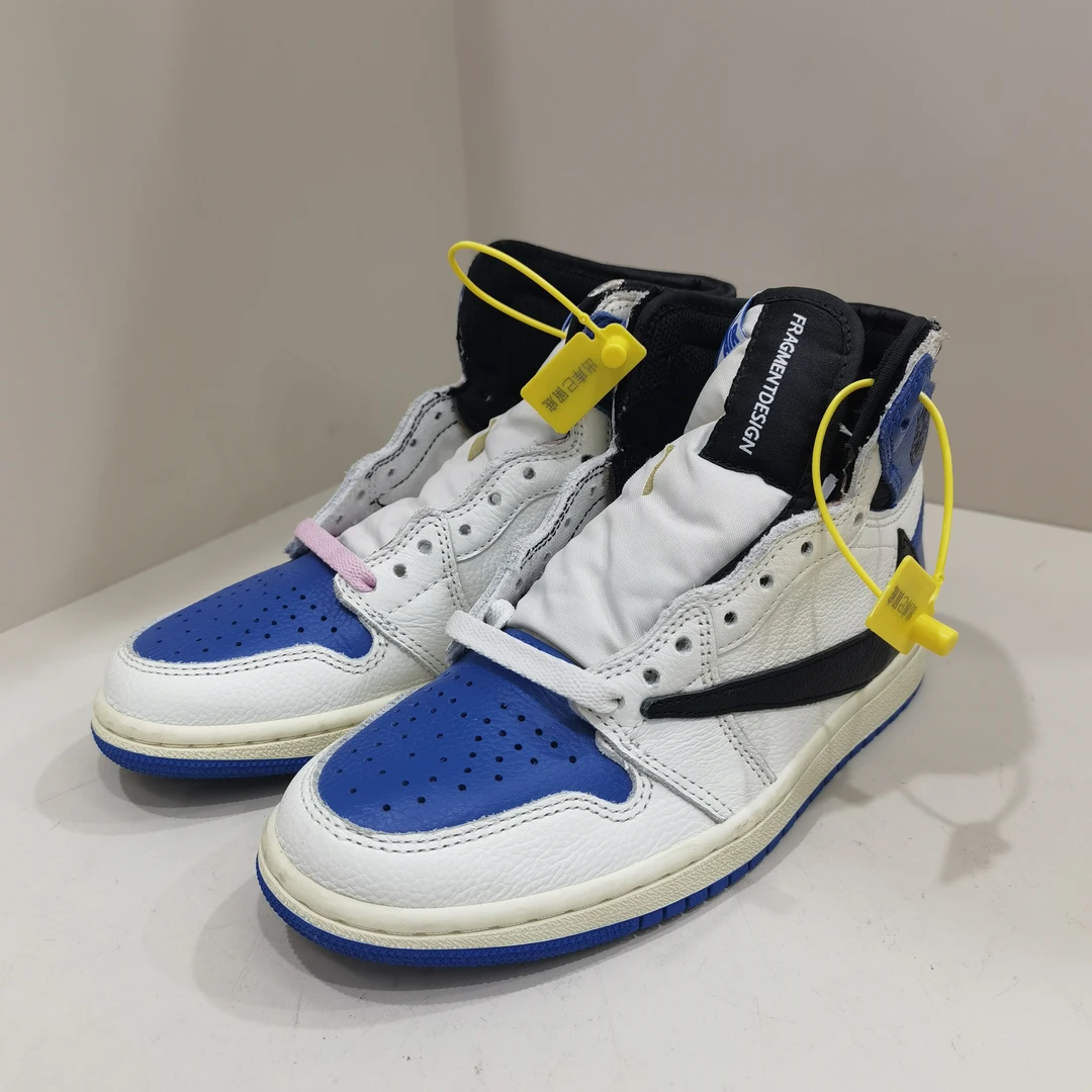 99新 maje 99新 37.5码 maje aj1闪电倒勾高帮 配盒