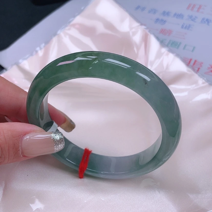 【闪购商品】未镶嵌手镯翡翠56