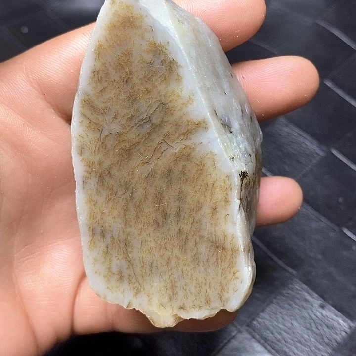 和田玉毛料未镶嵌