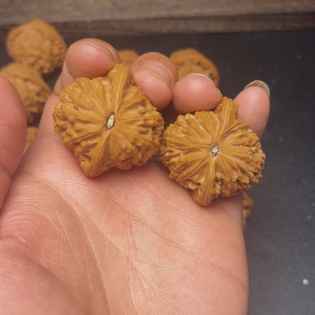 文玩核桃吊坠高*上39磨盘