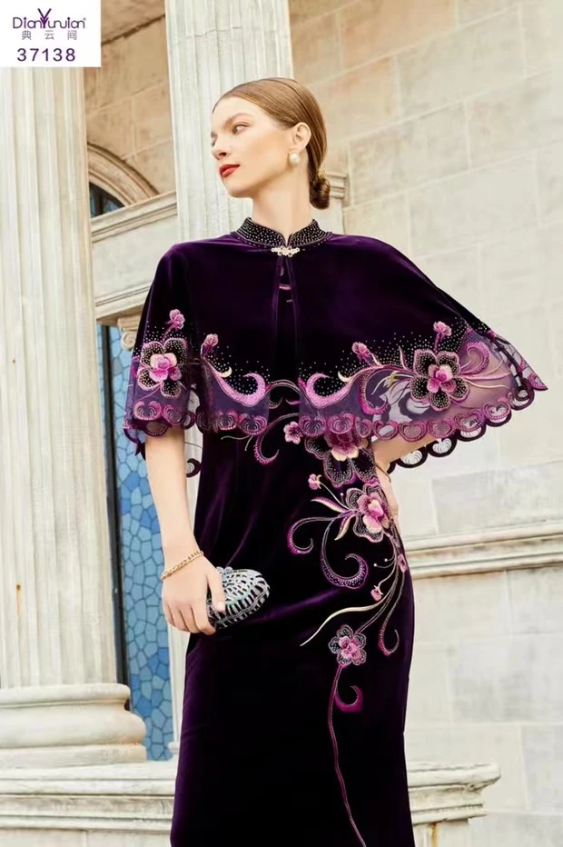 典云间精品时尚女装