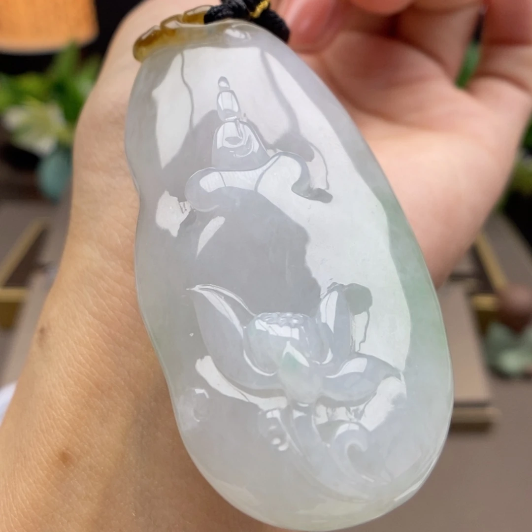 翡翠未镶嵌颈饰吊坠53