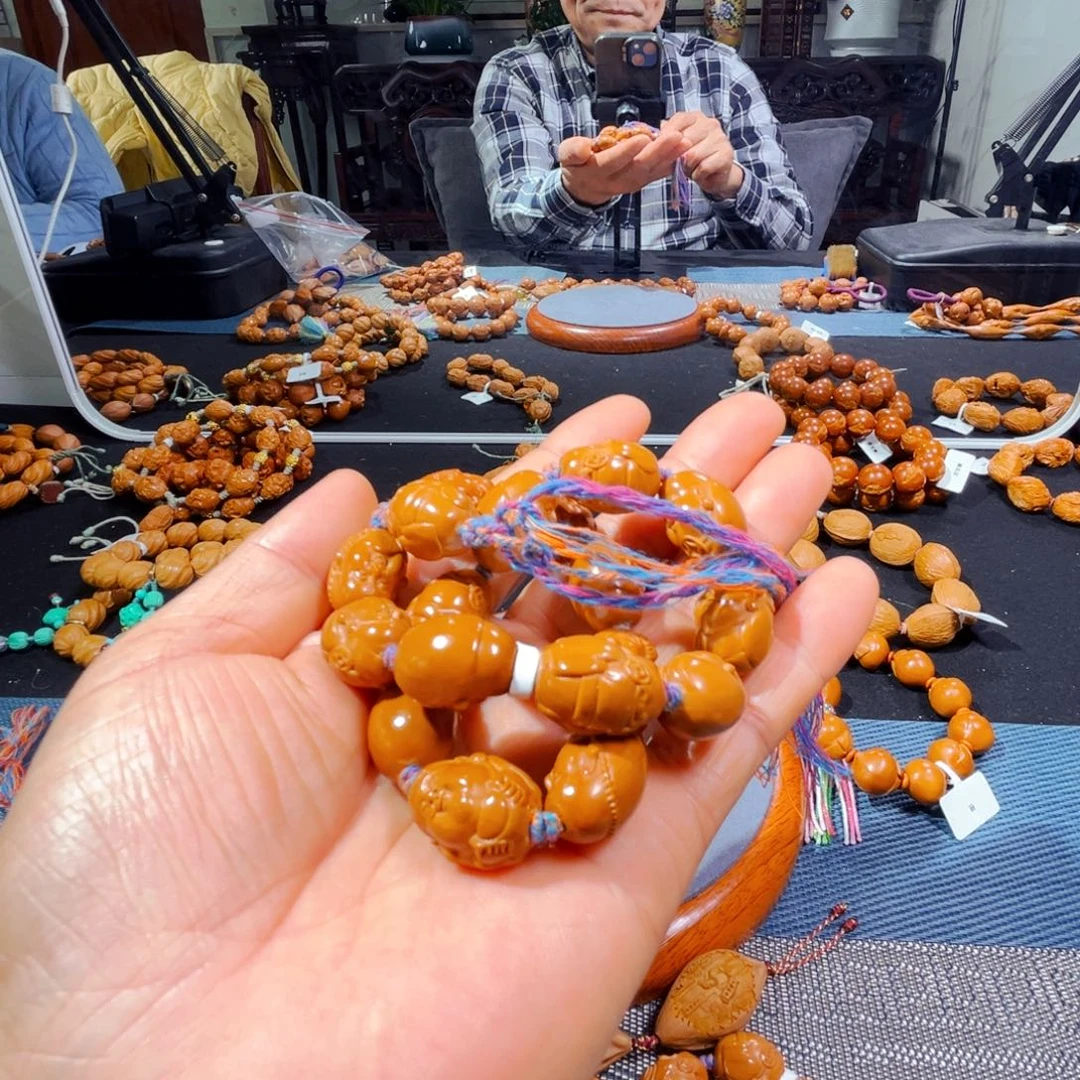 吊坠橄榄核财弥手持