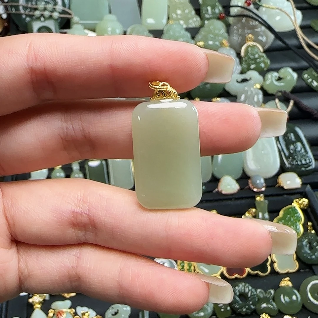 颈饰银S925镶嵌和田玉