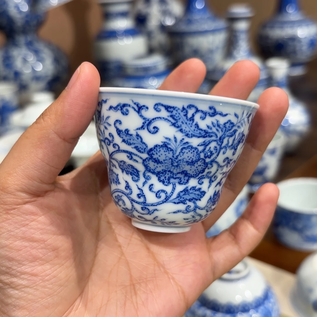 瓷微微瑕 缠枝葫芦杯 特价