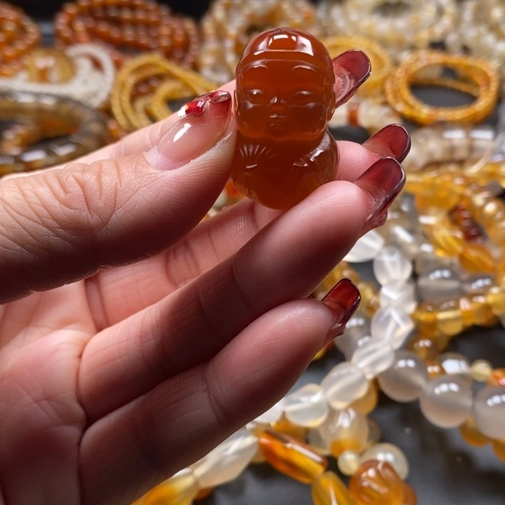 玛瑙/玉髓挂件未镶嵌