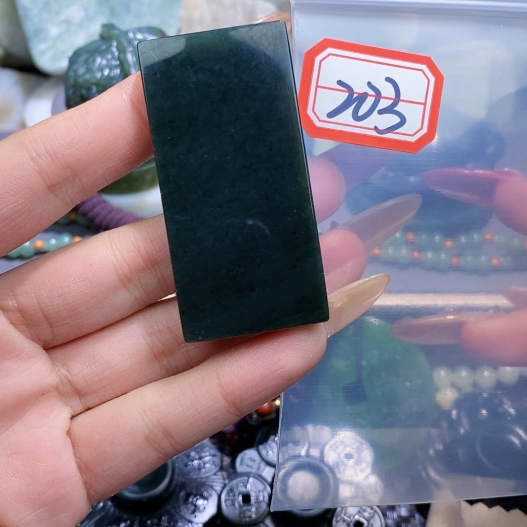 和田玉和田玉边角料随机发未镶嵌