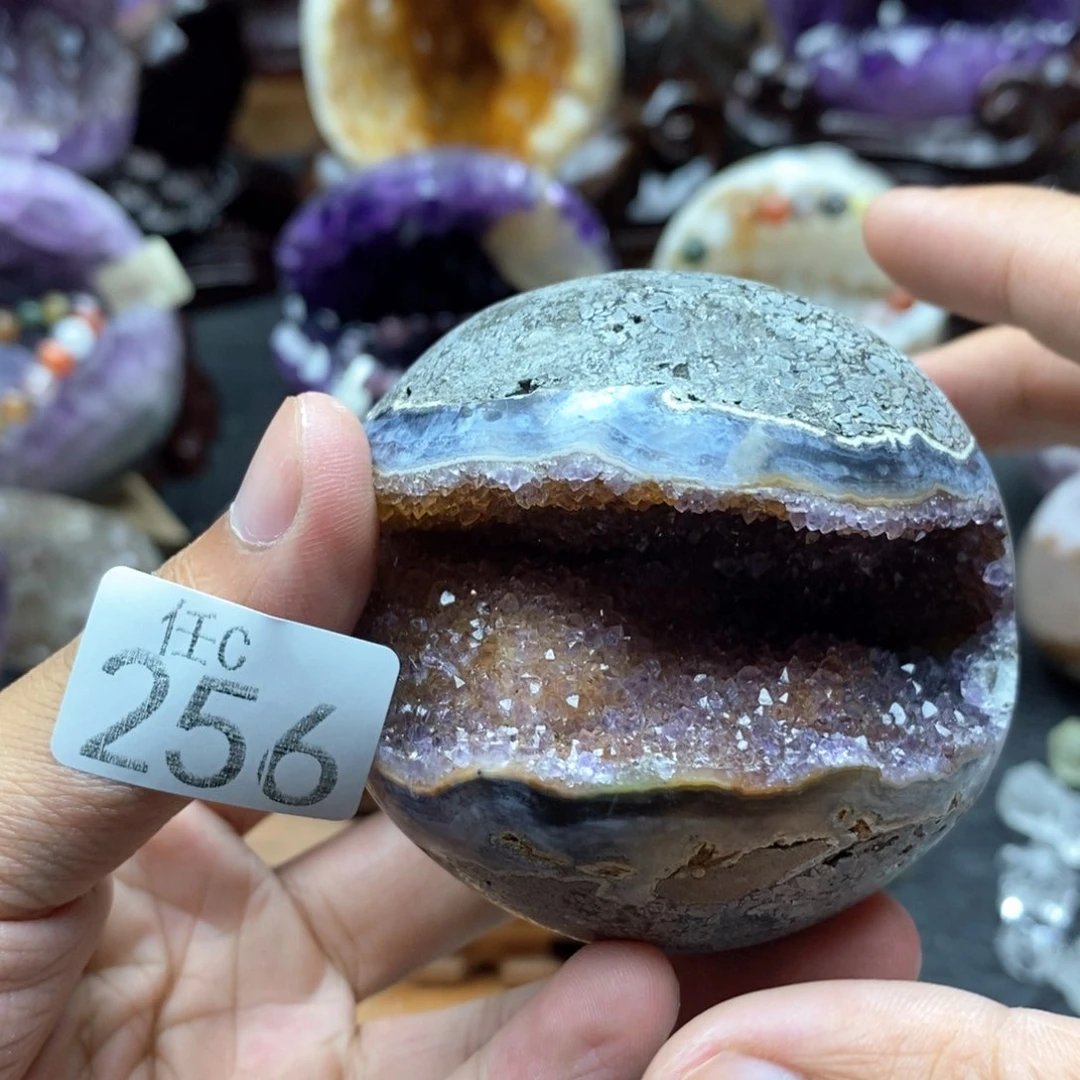 未镶嵌大型摆件（非配饰）水晶