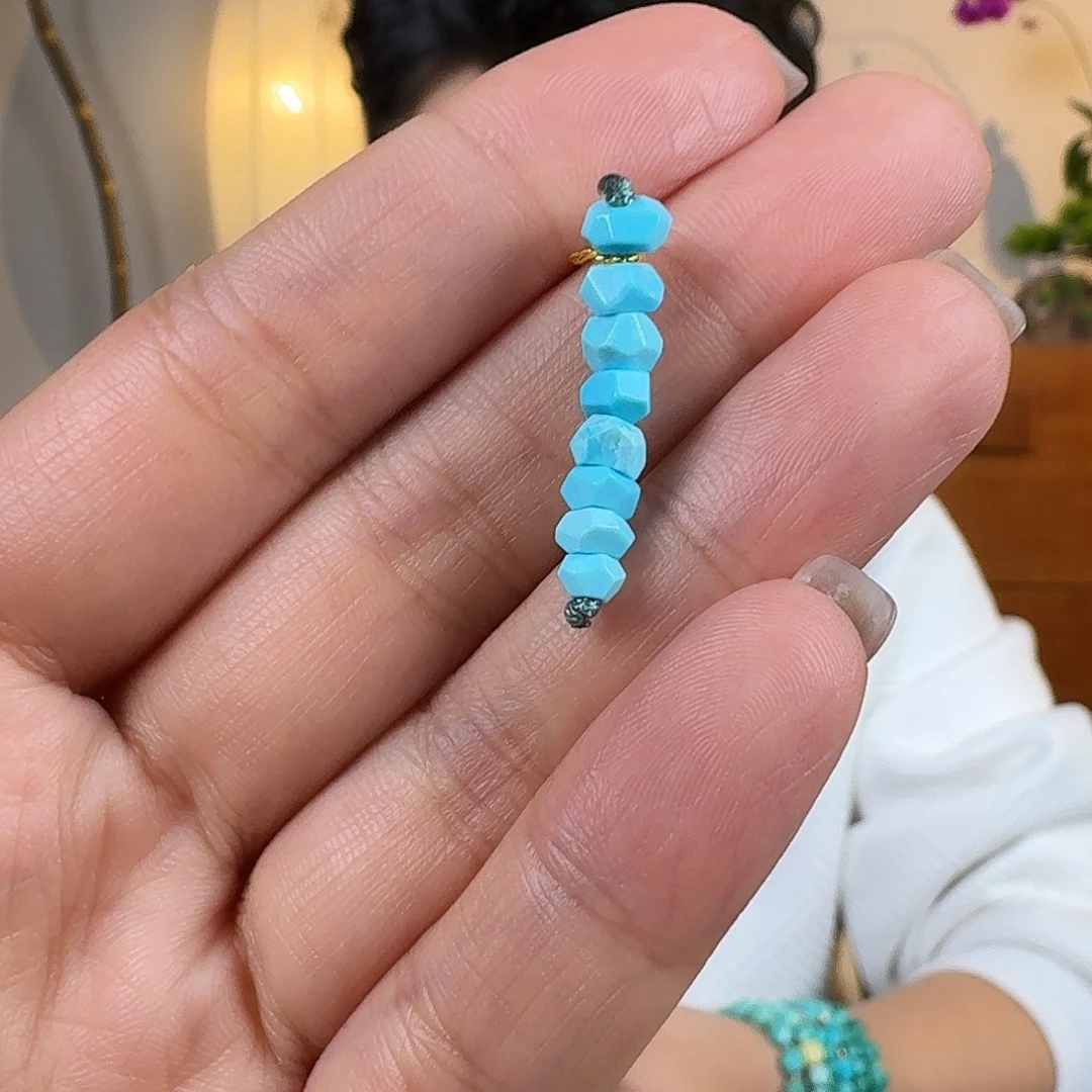 绿松石未镶嵌挂件