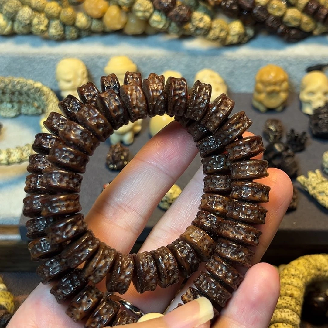 星月菩提吊坠汉**翼一物一图嘎