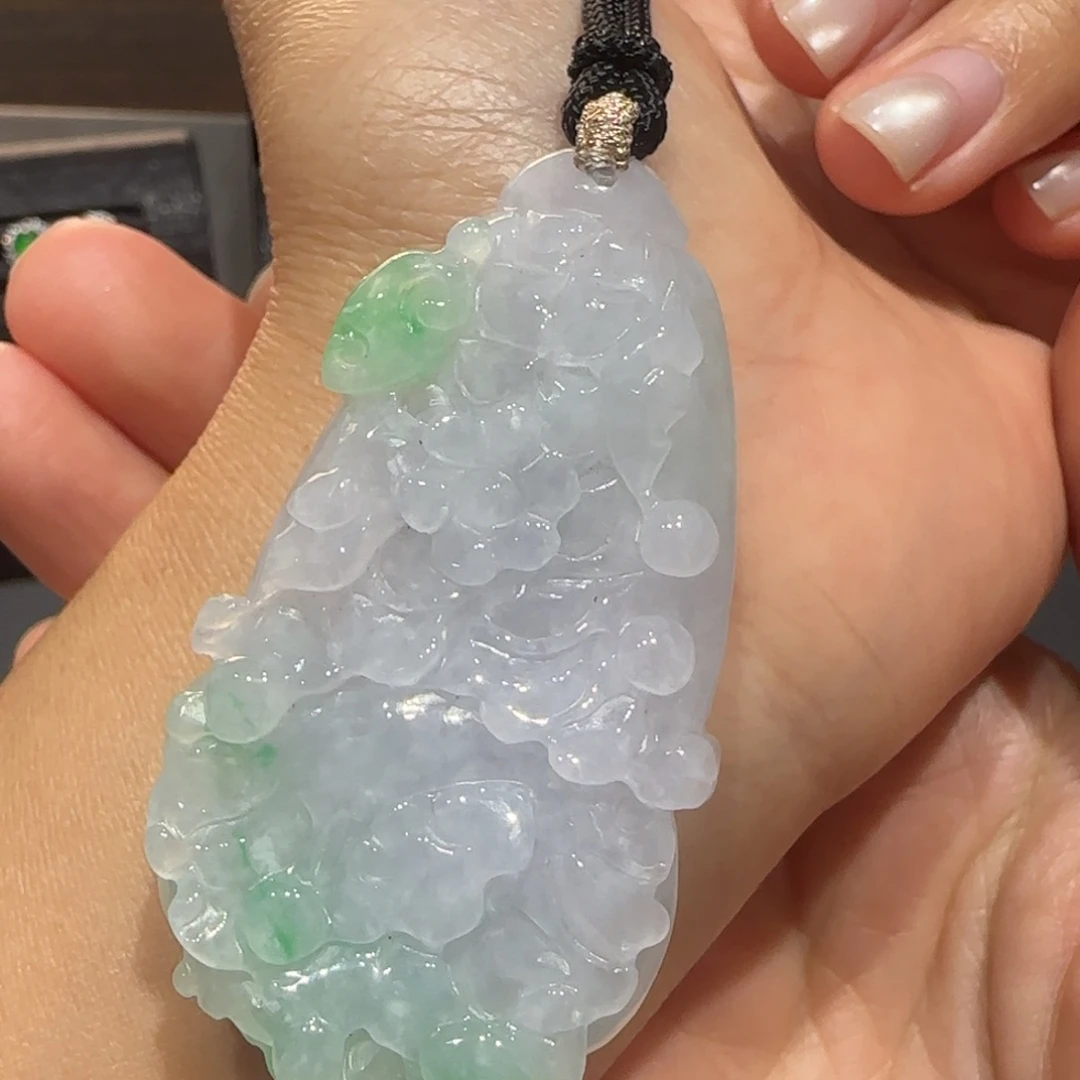 翡翠未镶嵌颈饰大白菜