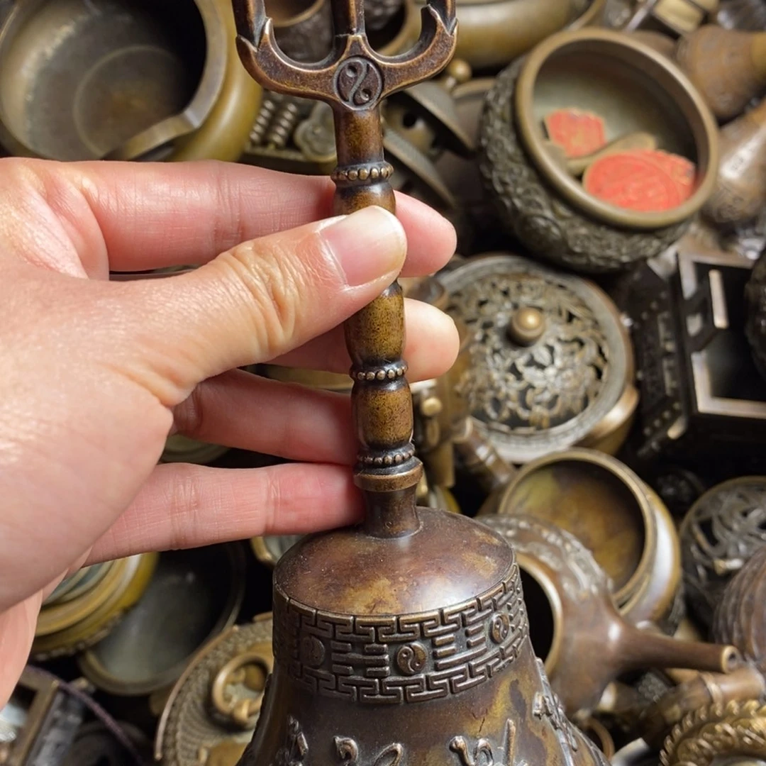 精美铜器做工精良