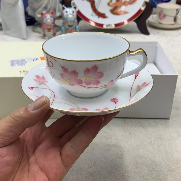金瓷阁精品瓷器漂亮