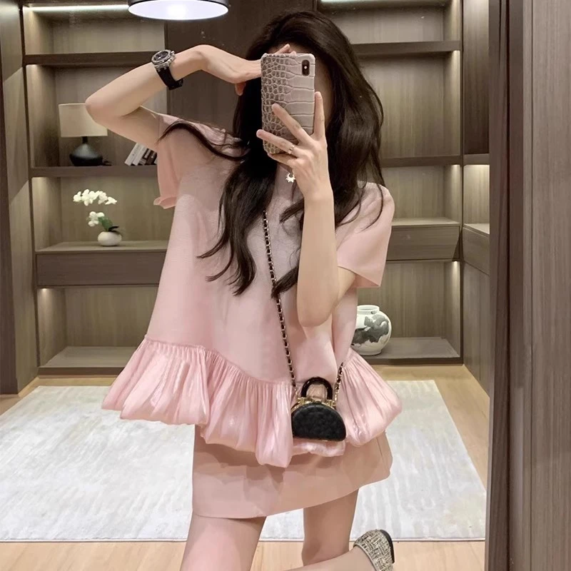 初夏独特超好看上衣法式甜美减龄小个子短款褶皱短袖套装女