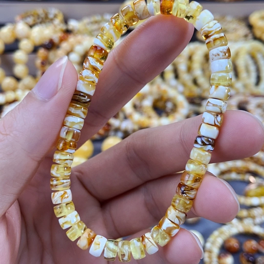 琥珀未镶嵌手链6mm金漆白溶洞沁色