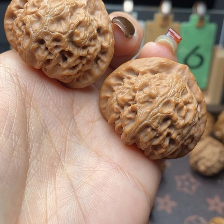 把件文玩核桃左**男桃心宫灯