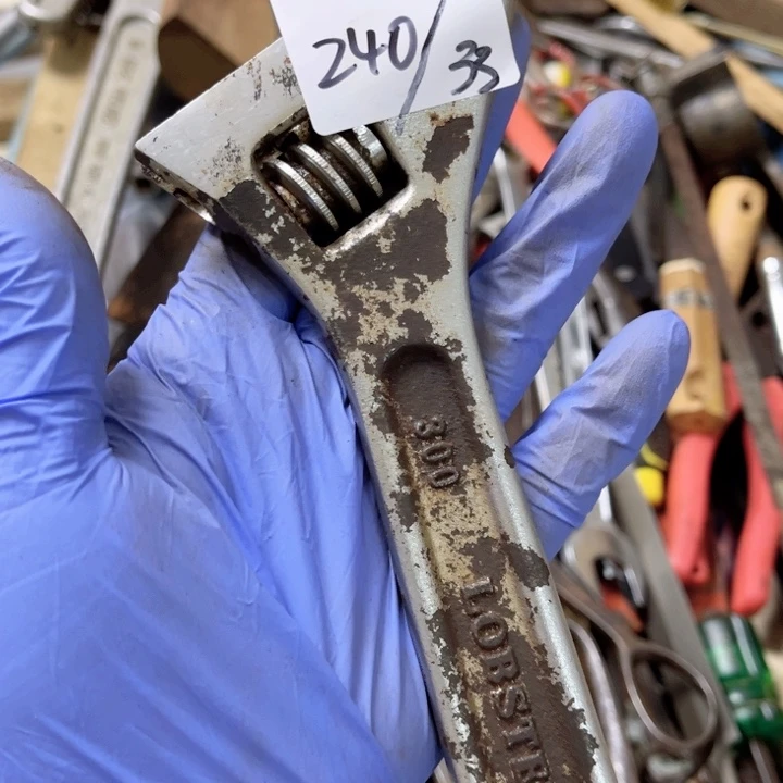 鼎***）家用五金工具系列240