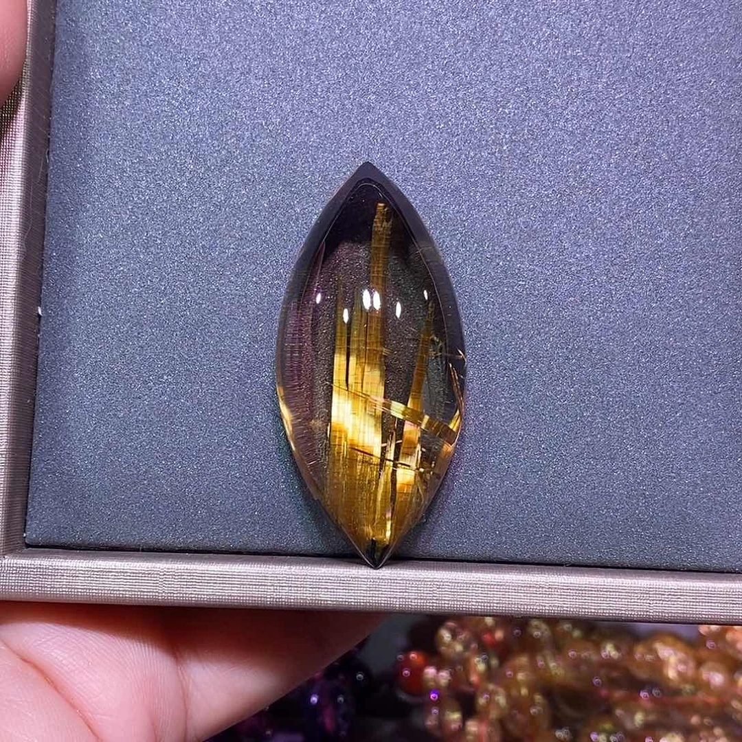 吊坠(赠链)未镶嵌水晶金钛晶吊坠