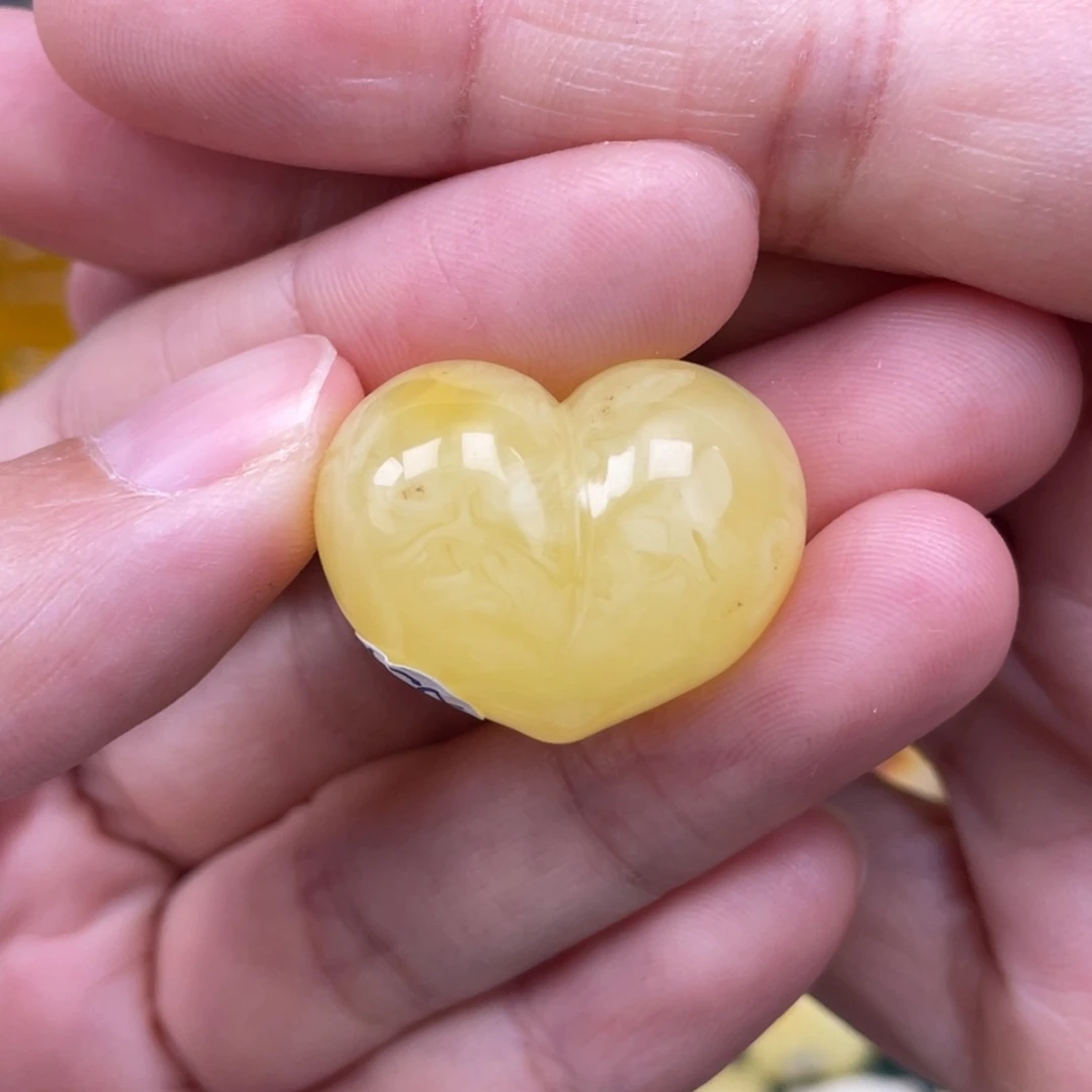 裸石琥珀未镶嵌蜜蜡