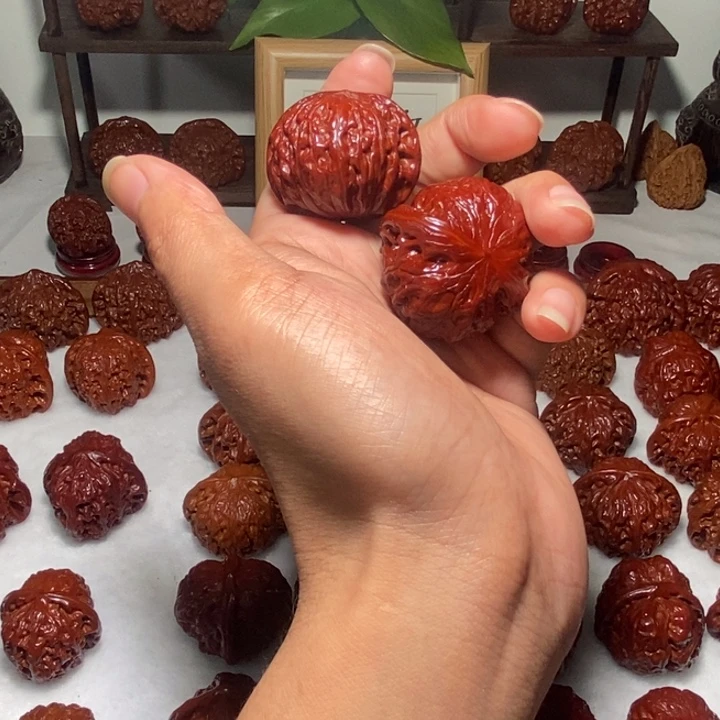 匿***迹吊坠文玩核桃铁锤