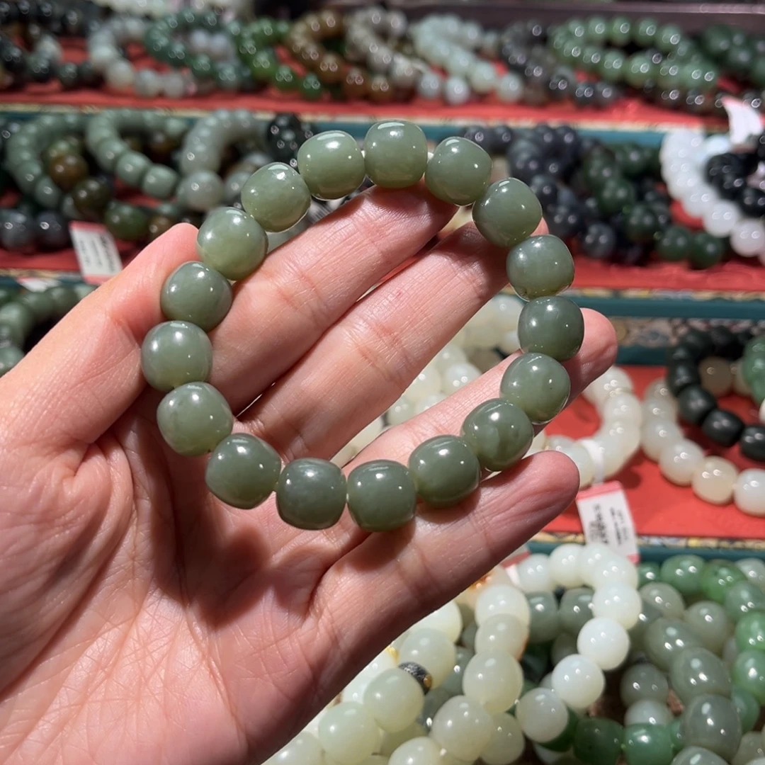 和田玉未镶嵌手链