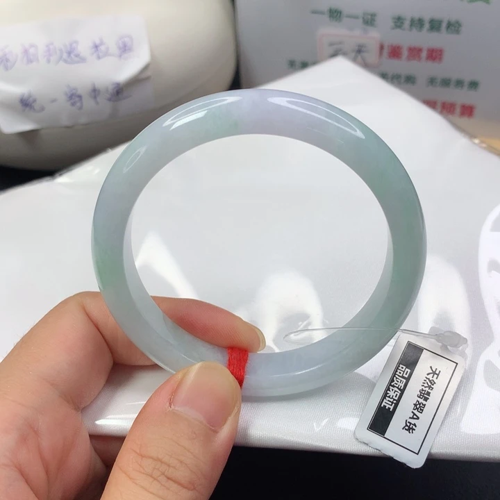 未镶嵌手镯（圆镯）翡翠5657