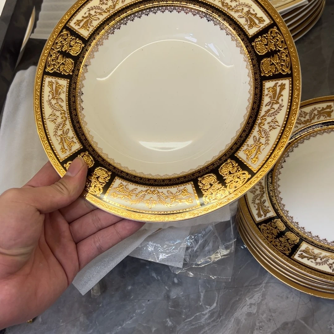 瓷片8.5寸草帽盘两个一单尾单