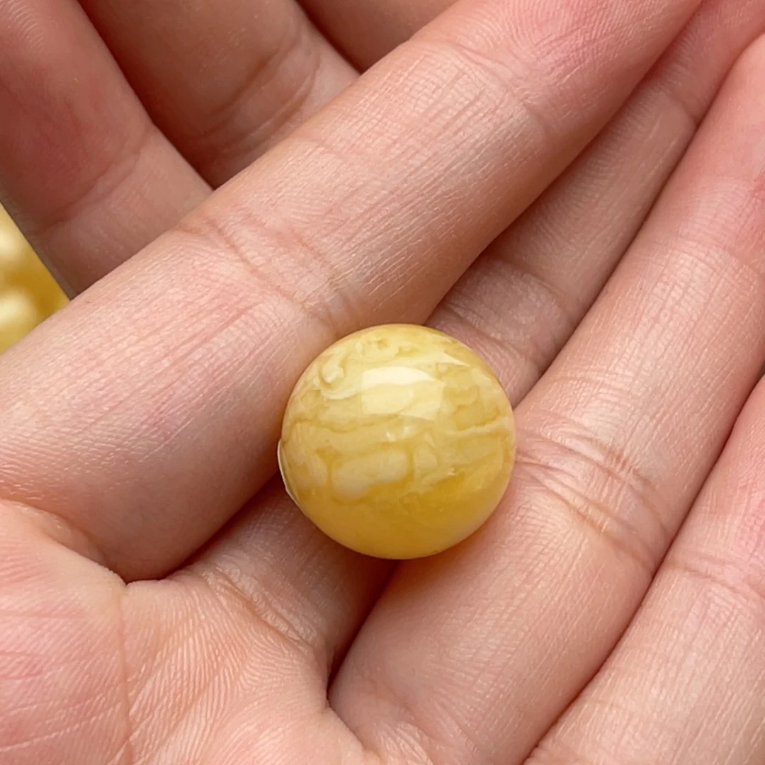 未镶嵌琥珀裸石꧁****꧂蜜蜡圆珠梦