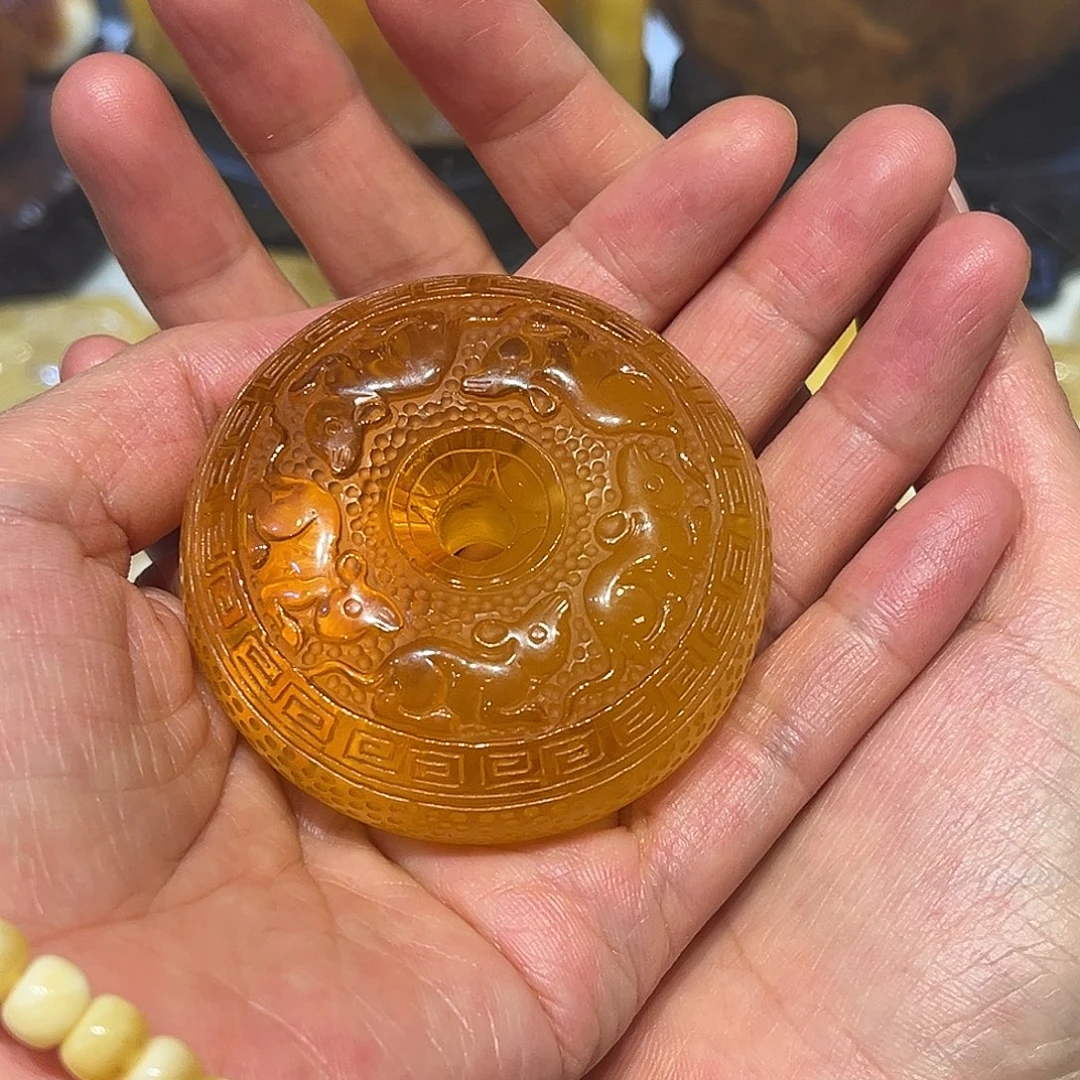 琥珀未镶嵌颈饰吊坠