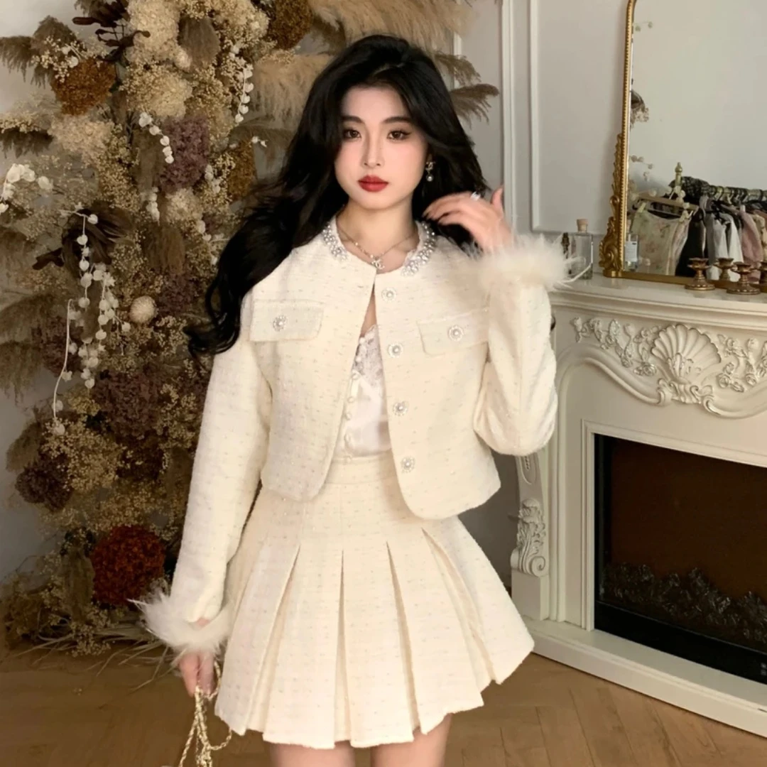 8227【AWEI】2025冬季大码女装小香风套装加绒上衣+半身裙两件套