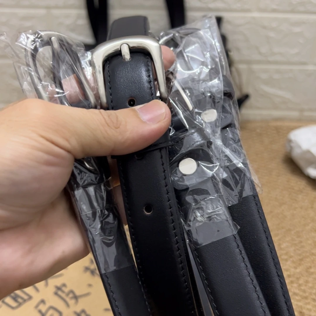 【闪购商品】头层牛皮随机一条女