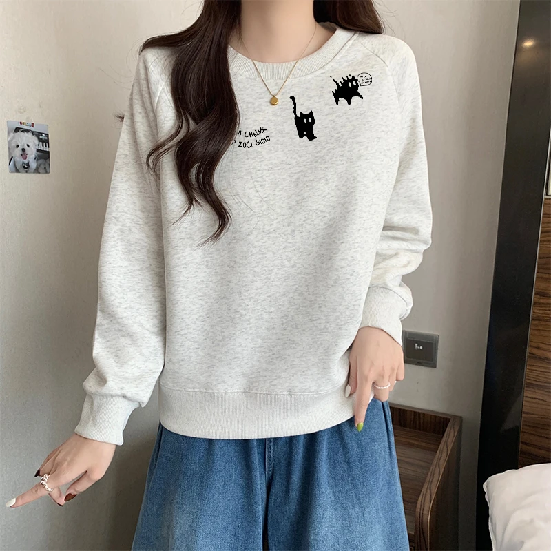 2025年秋冬新款圆领卫衣女宽松休闲时尚百搭加绒加厚小众设计上衣