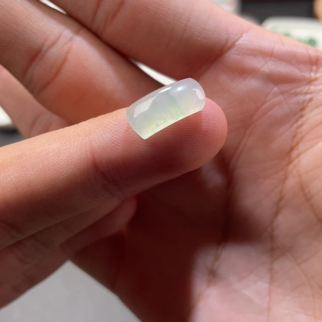 翡翠未镶嵌挂件天然缅甸翡翠马鞍