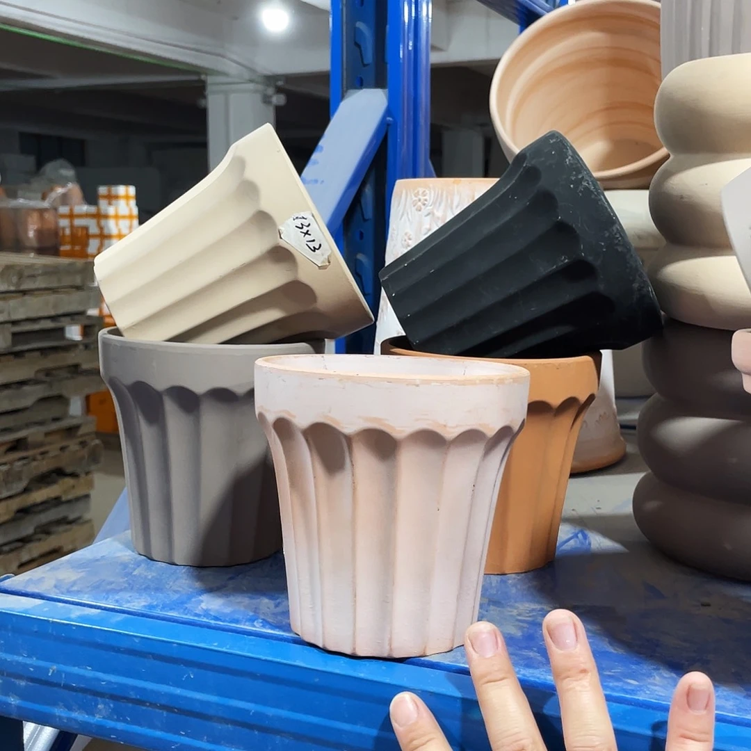 口13×13    灰 黄 粉 黑 红  备注颜色发2