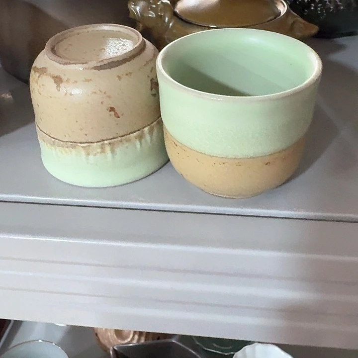 春***庄主人杯一个，瓷。品茗赏
