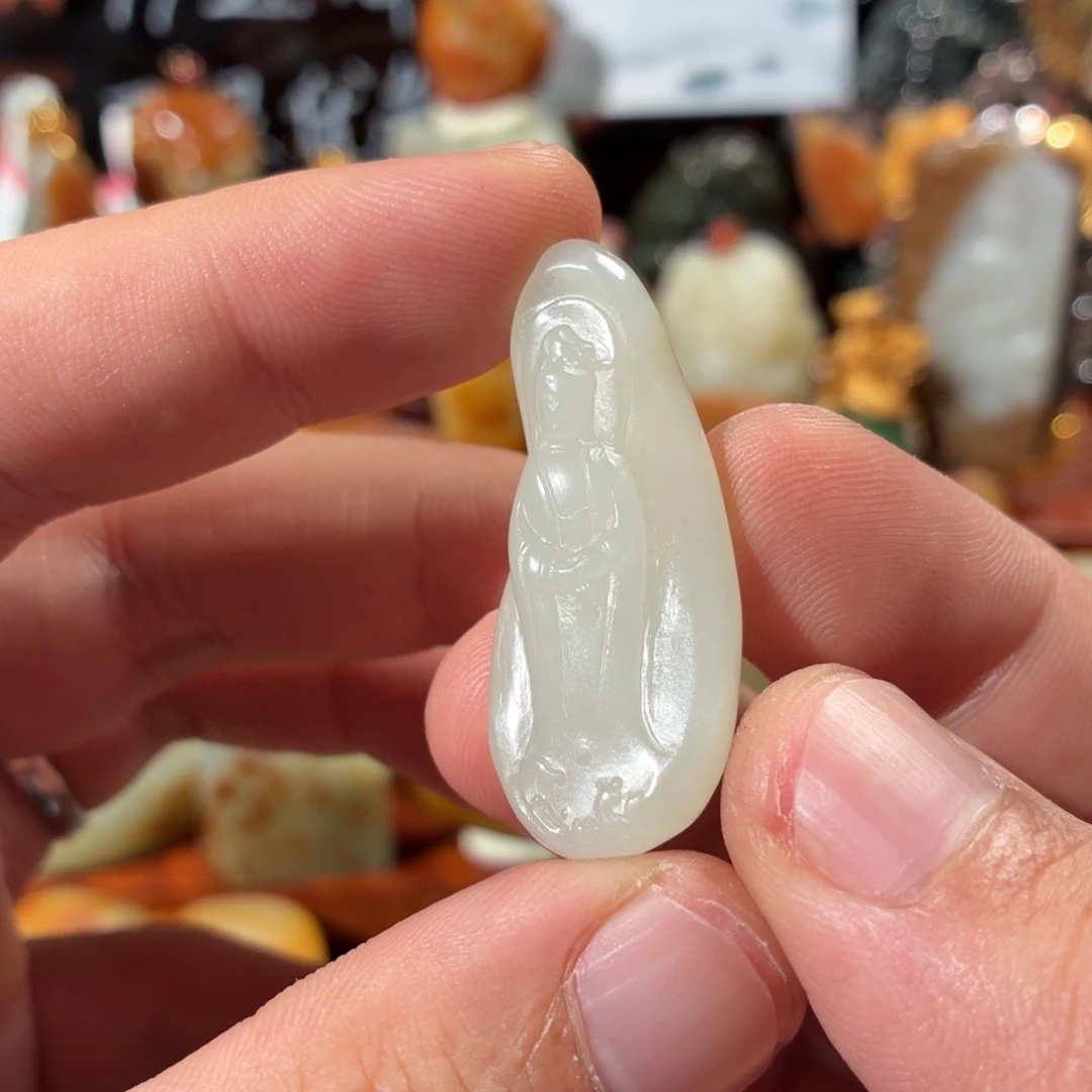 和田玉未镶嵌挂件