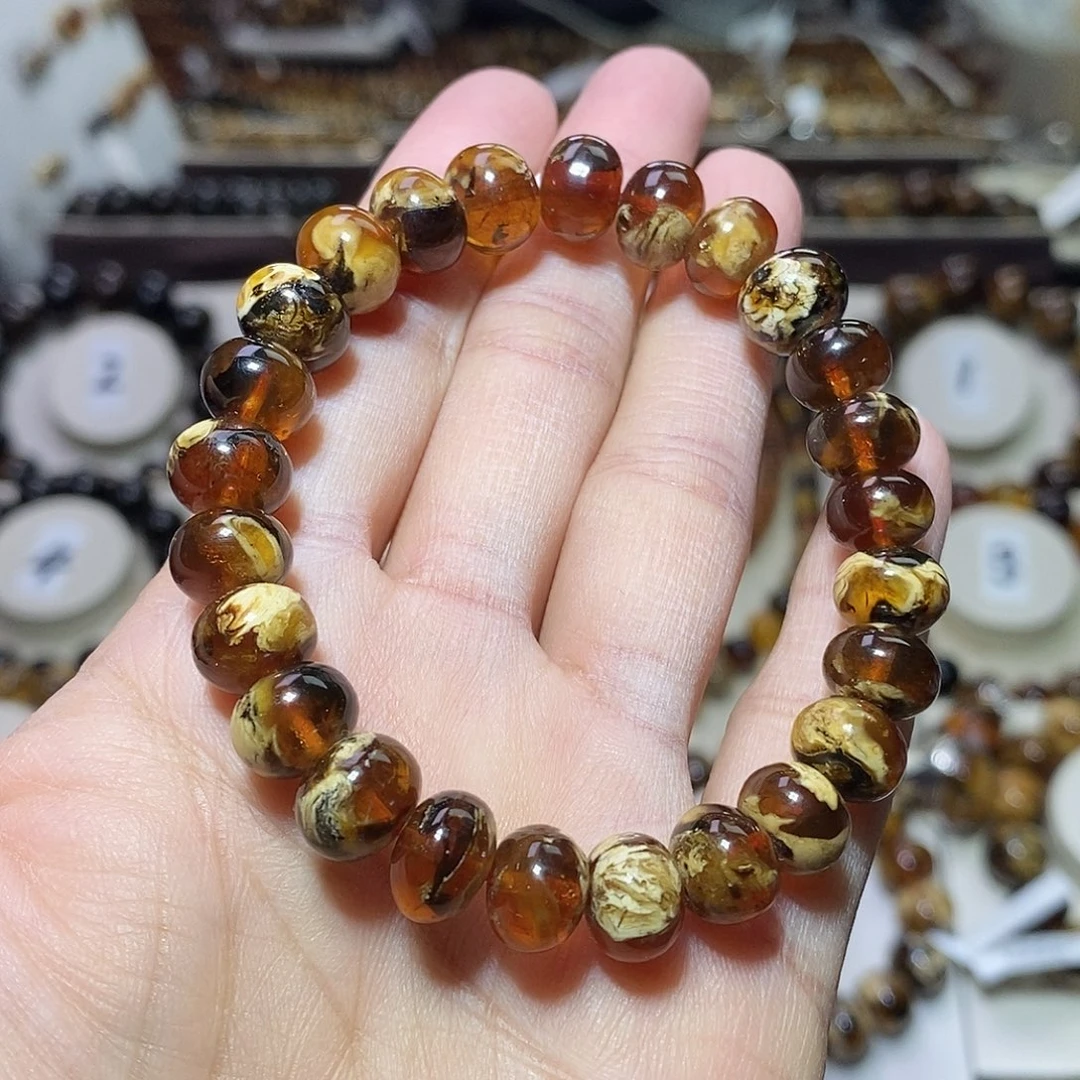 琥珀未镶嵌裸石红底溶洞精品9+福利