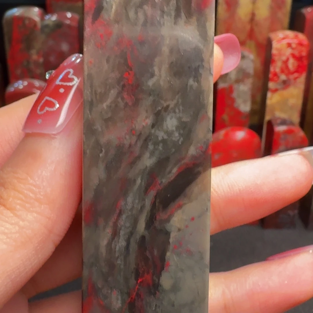d***s昌化石印石精品昌化鸡血石