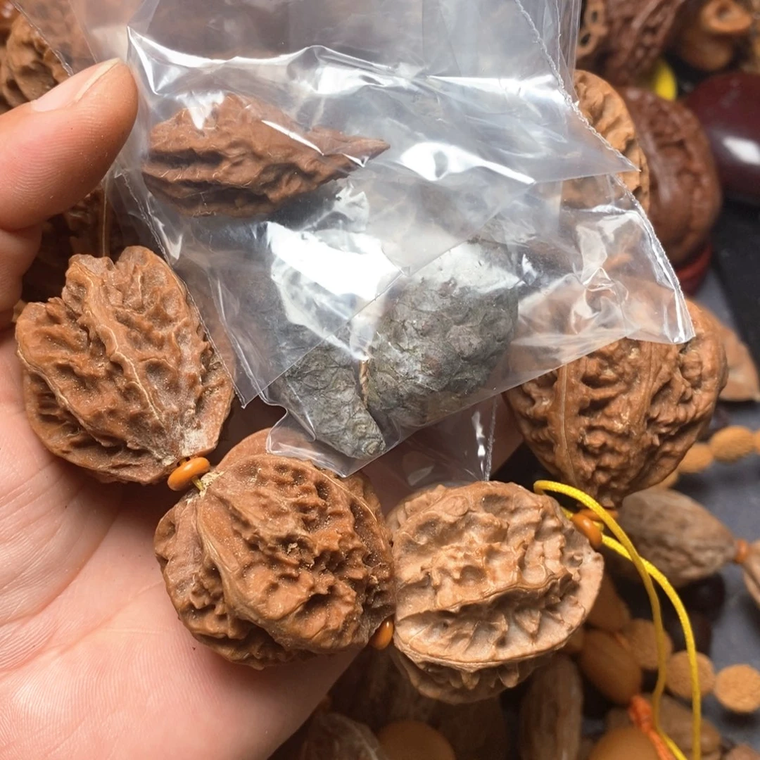 文玩核桃吊坠核桃47