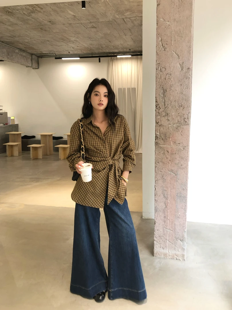 任小艺新品 超绝挚爱裤！立裁酵洗牛仔棉复古微喇阔腿牛仔裤