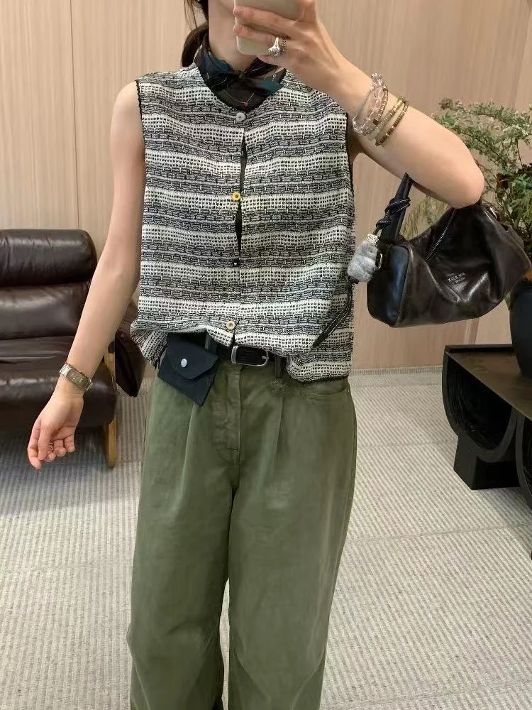 韩料彩扣马甲女复古小香风气质宽松小众背心汉服1055