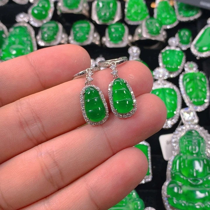 翡翠颈饰银S925镶嵌福豆