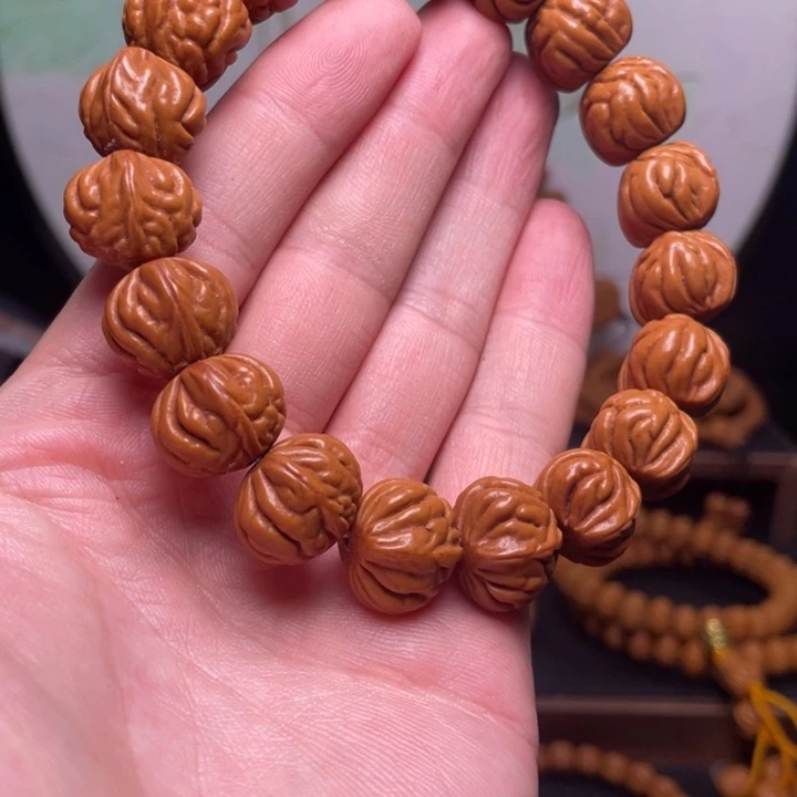 手串桃核17盘龙爆肚