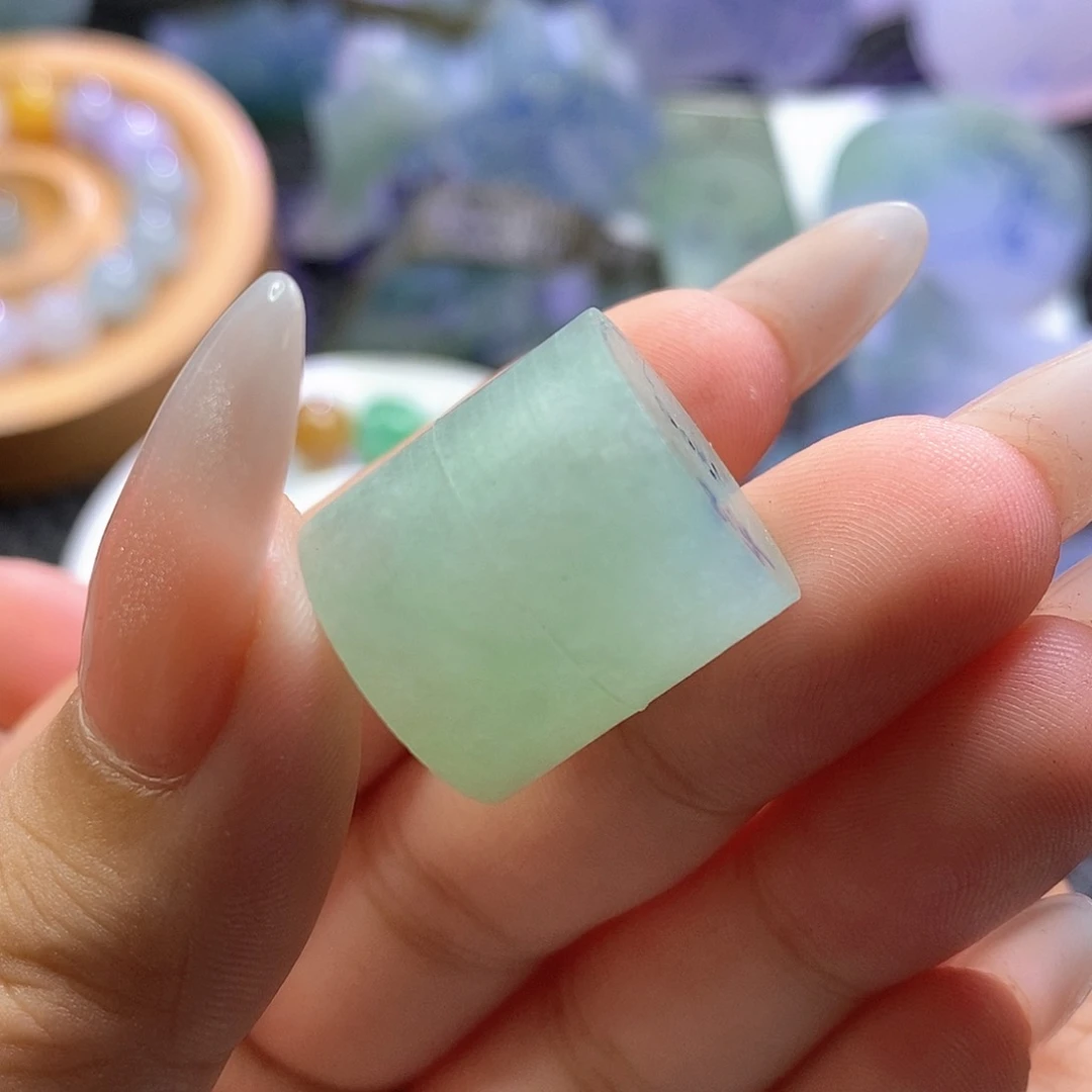 定制翡翠未镶嵌卡17+珠子