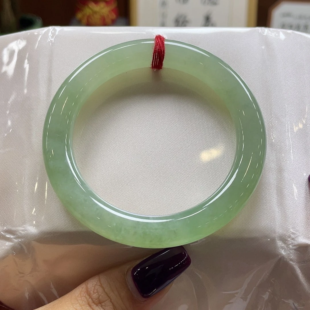 翡翠未镶嵌手镯16 号链接