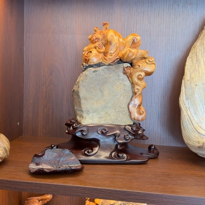 舍***得柏木（崖柏）木雕款