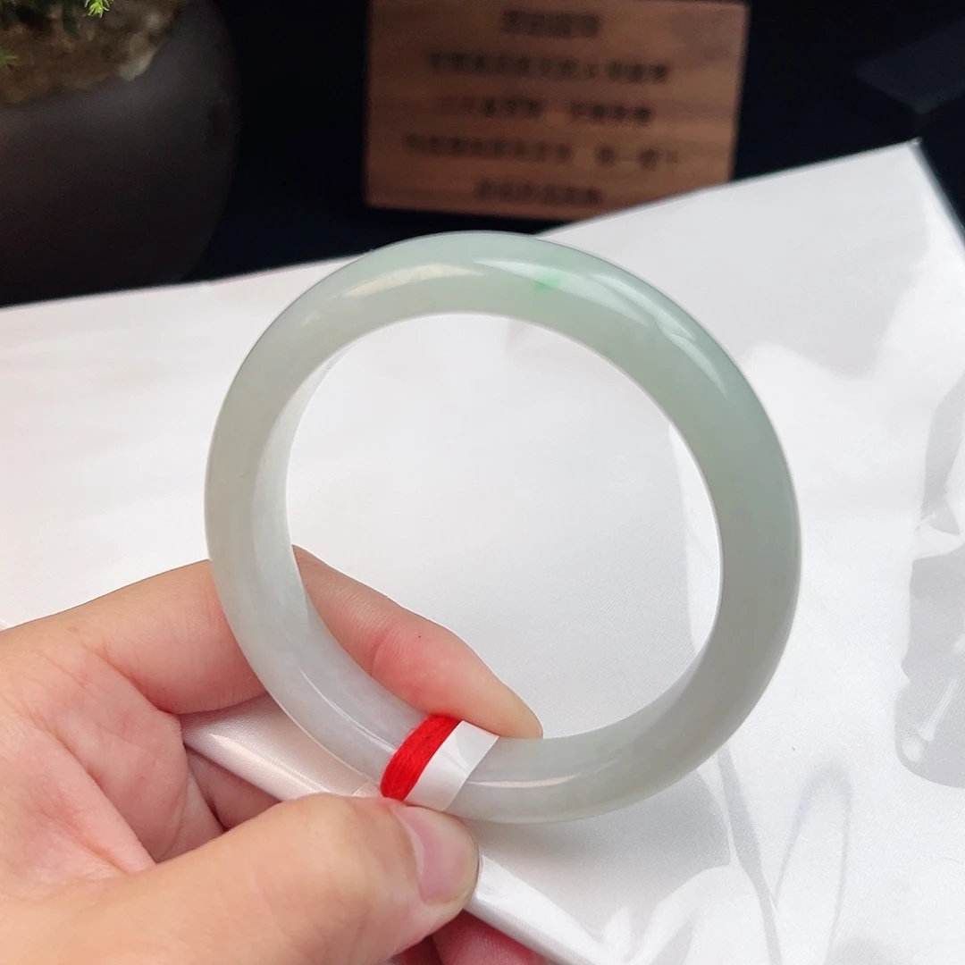 翡翠未镶嵌手镯b0509-3