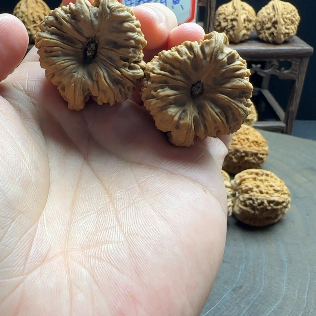 文玩核桃吊坠38深奥迪窝头