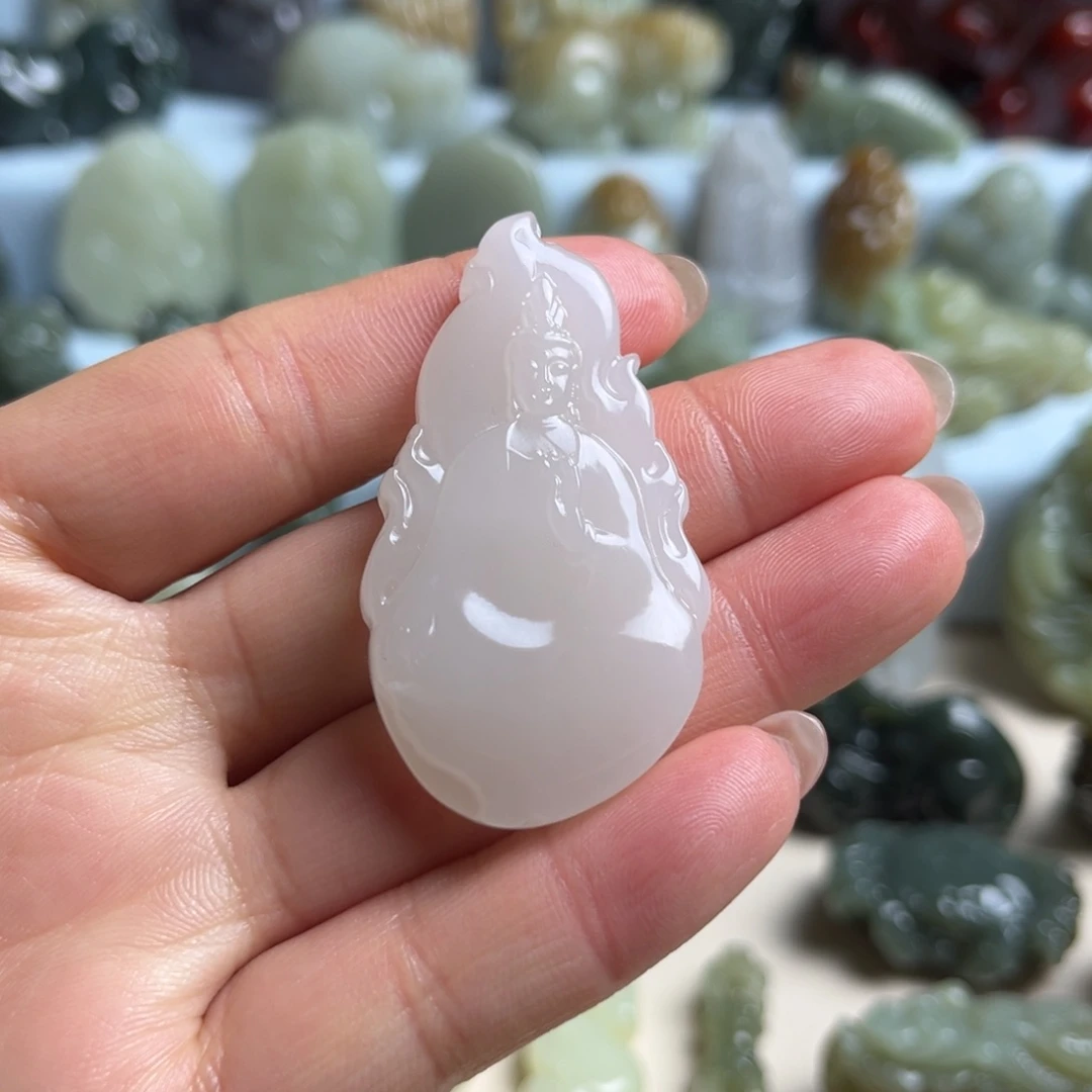 和田玉未镶嵌挂件