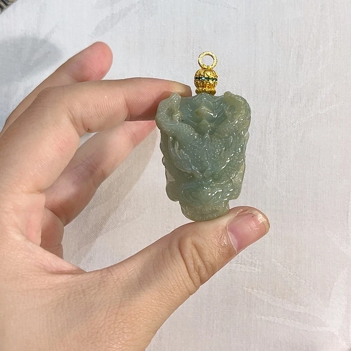 翡翠合金吊坠(赠链)